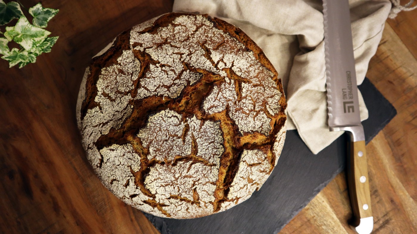 Roggenlaib backen im Online Backkurs