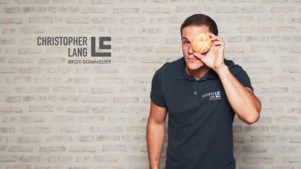 Christopher Lang Wiener Kaisersemmel