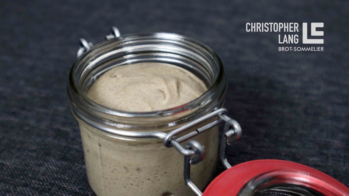 Sauerteig füttern &&nbsp;lagern